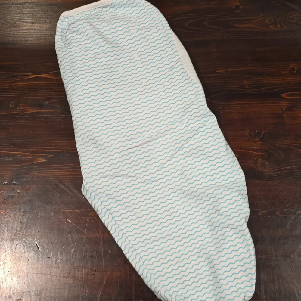 Serta Baby Swaddle Wrap Blue Wavy Print LARGE